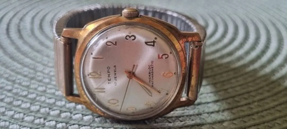 Vintage Swiss Men's Watch - Image 2