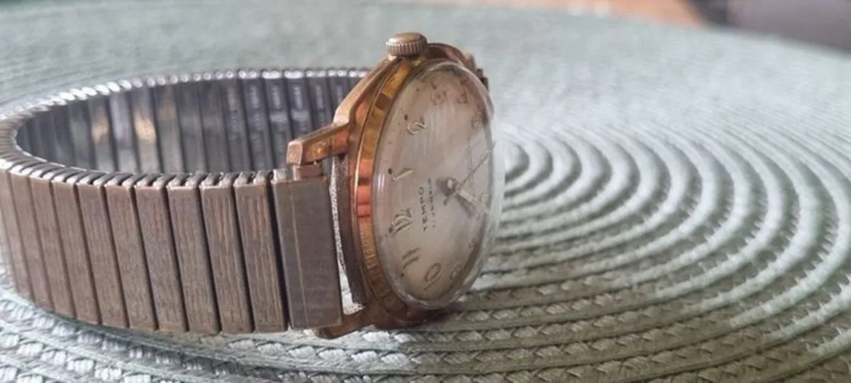 Vintage Swiss Men's Watch - Image 3