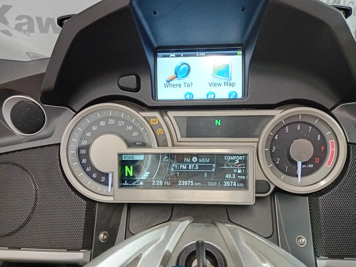 PRE-OWNED BMW K1600 GTL - Image 2