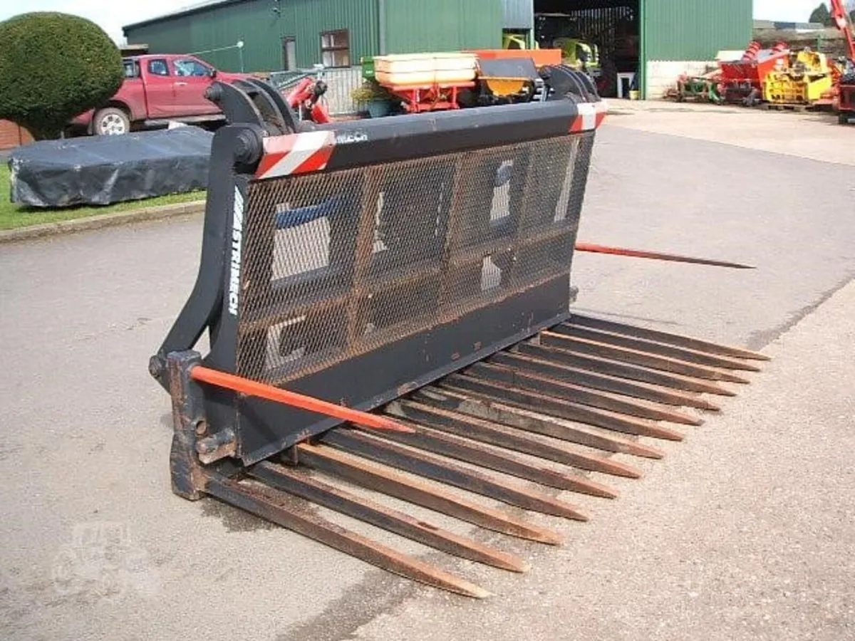 STRIMECH 9' PUSH OFF FORK (2011) - Image 1