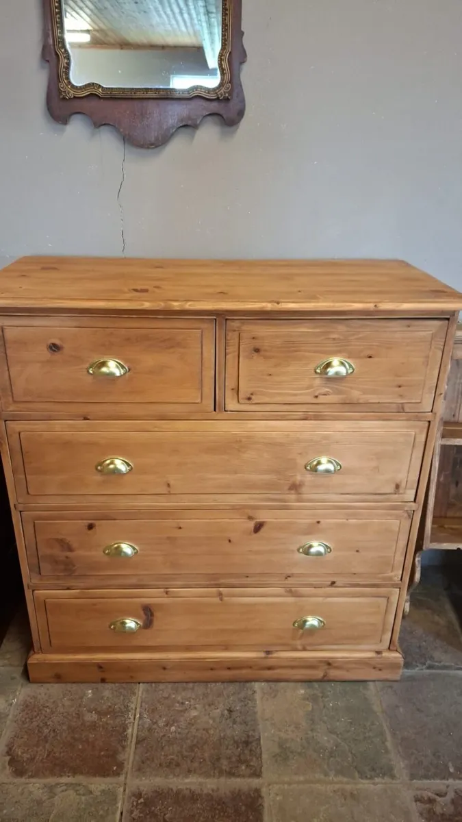 Large vintage pine chest of drawers - Image 1