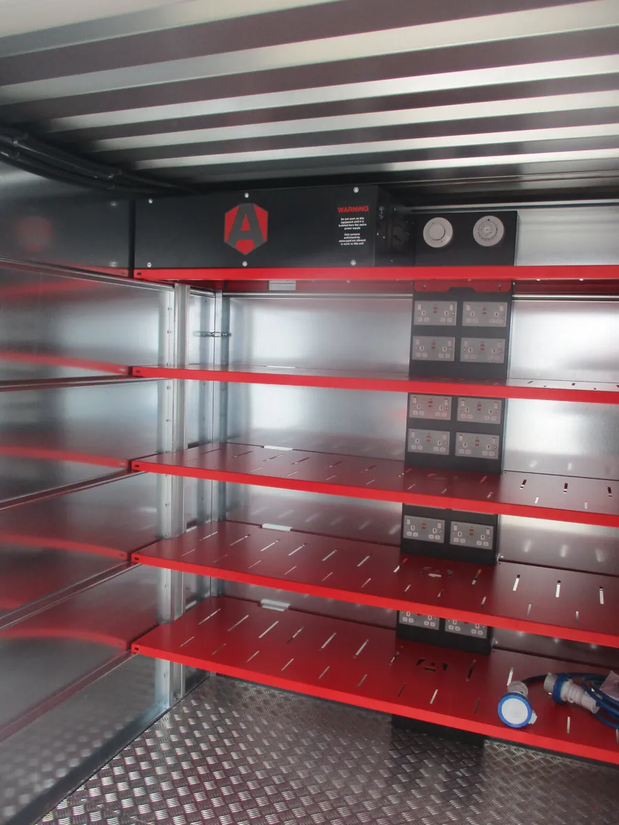 Powerstor Lithium-ion battery charging station - Image 4