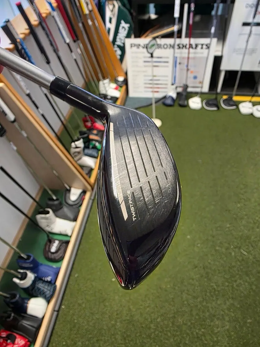 Taylormade Qi10 Max 6 Hybrid - Image 4