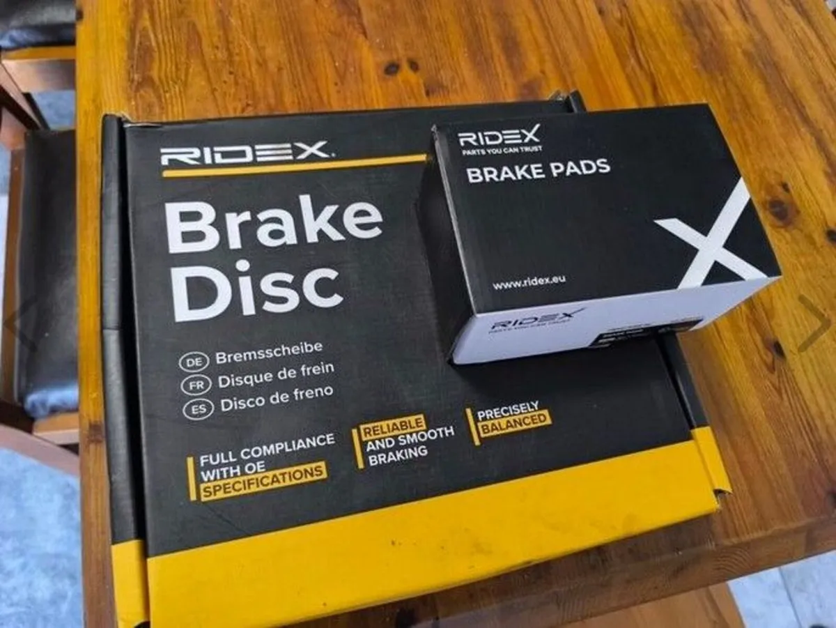 Front Discs and Pads Citroen Peugeot - Image 1