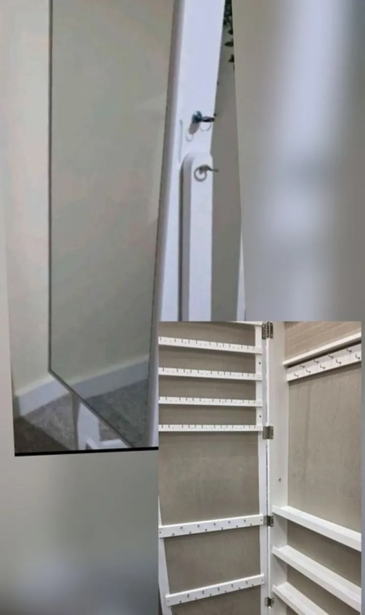 Lockable Jewellery Storage Mirror Armoire Freestan - Image 1