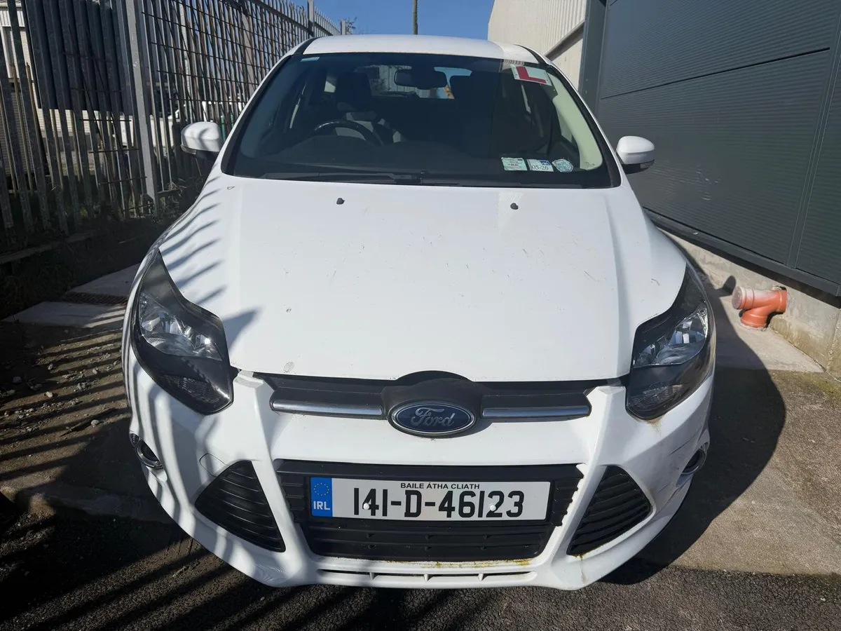 14 FORD FOCUS ZETEC AUTO 46K Miles - Image 2