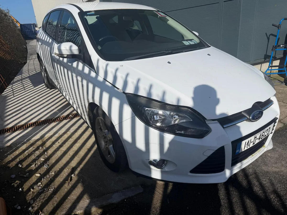 14 FORD FOCUS ZETEC AUTO 46K Miles - Image 1