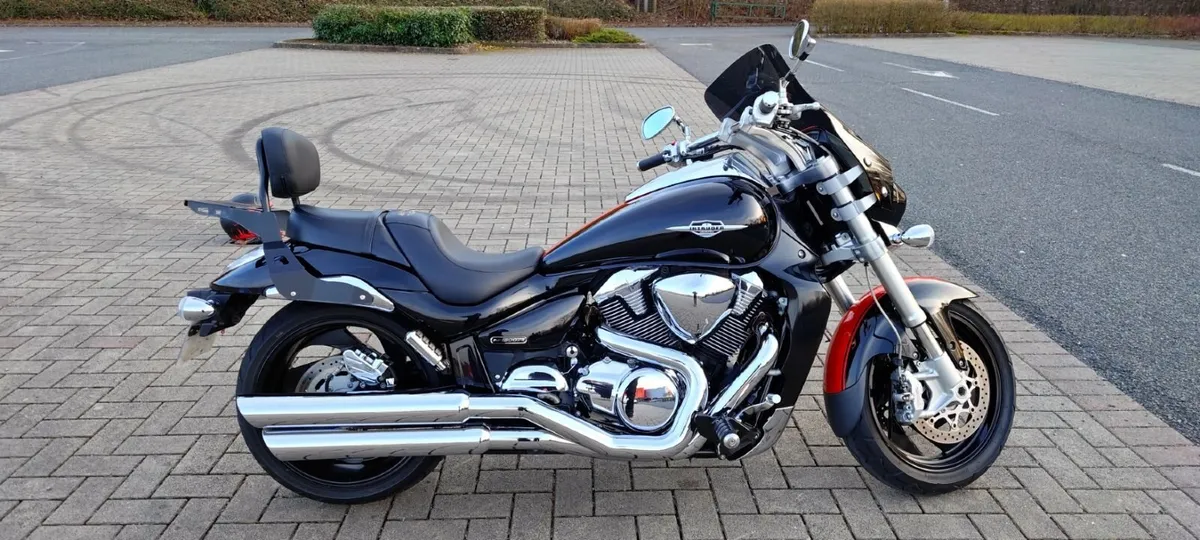 Suzuki Intruder1800 (M109R) – 2011 Limited Edition - Image 1