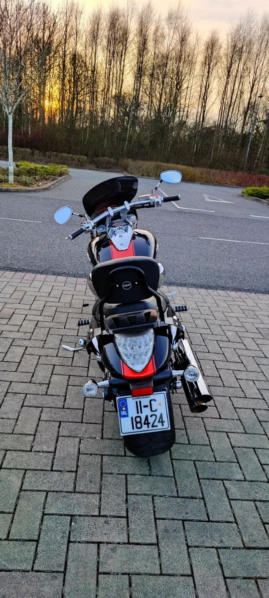 Suzuki Intruder1800 (M109R) – 2011 Limited Edition - Image 3