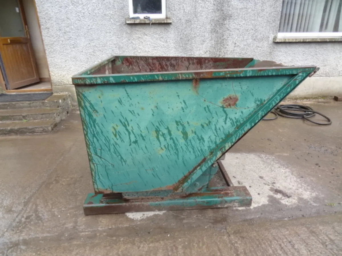 Portable Forklift Tip Skip - Image 3