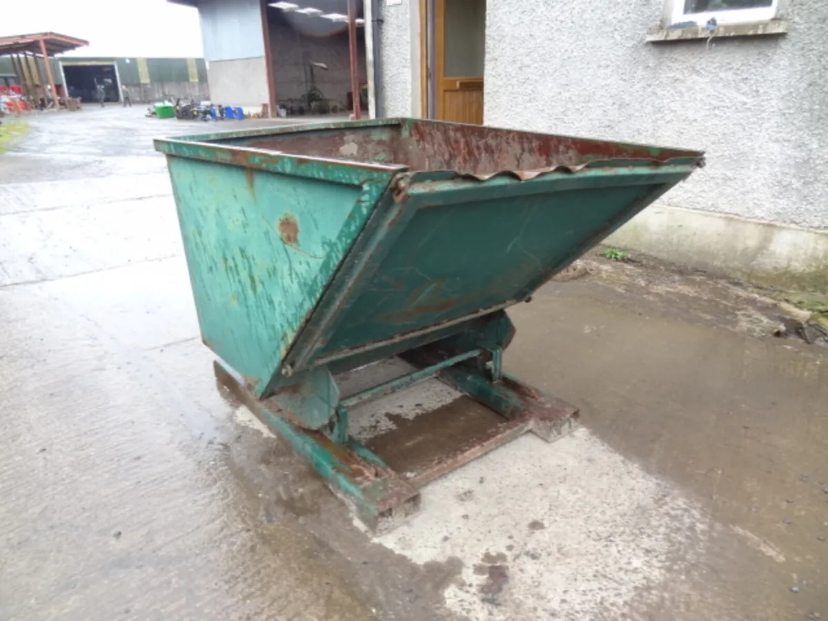 Portable Forklift Tip Skip - Image 4