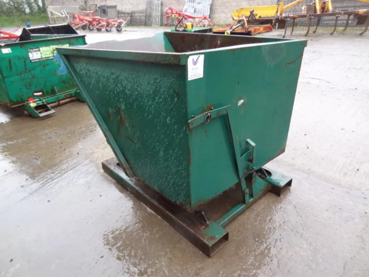 Portable Forklift Tip Skip - Image 1