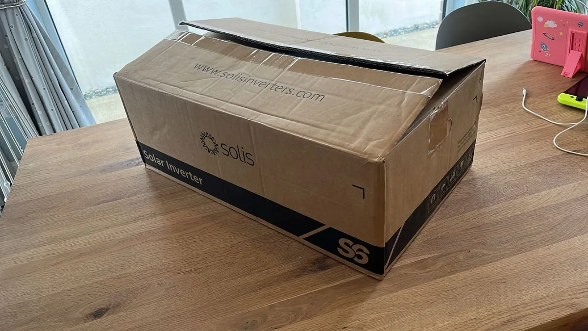 Solis S6 string inverter - Image 2