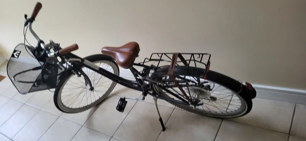 Bikes very good condition like new - Image 2