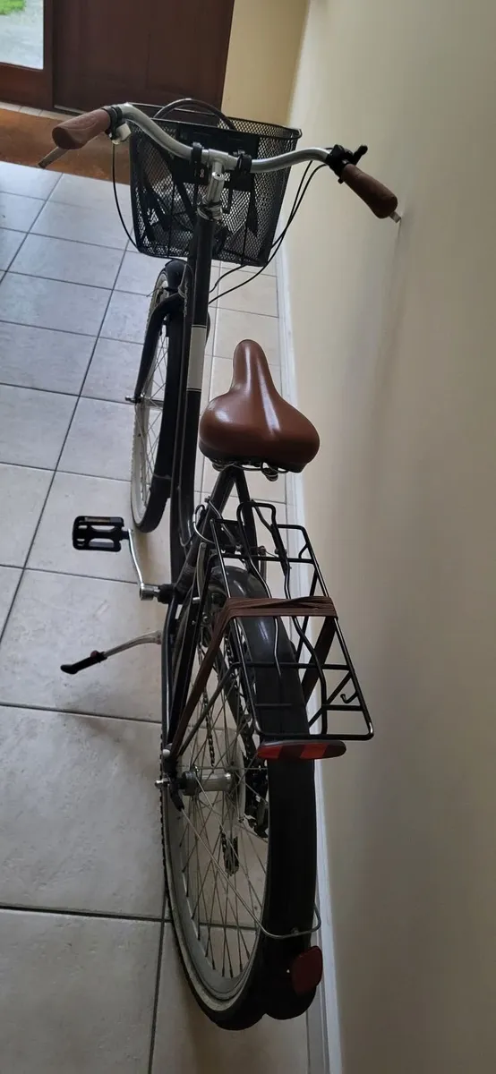 Bikes very good condition like new - Image 3