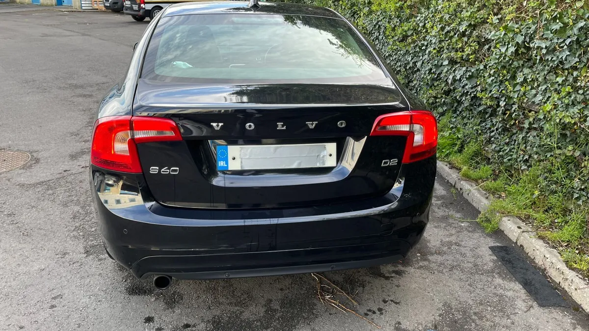 Volvo S60 1.6 Diesel Business Edition - Image 4