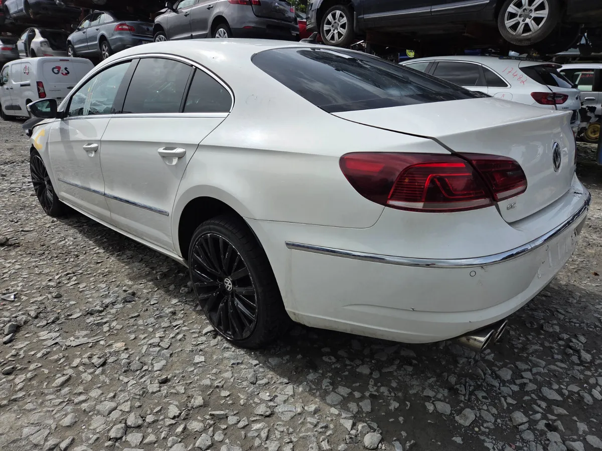 2012 Volkswagen Passat CC For Breaking/Dismantling - Image 3