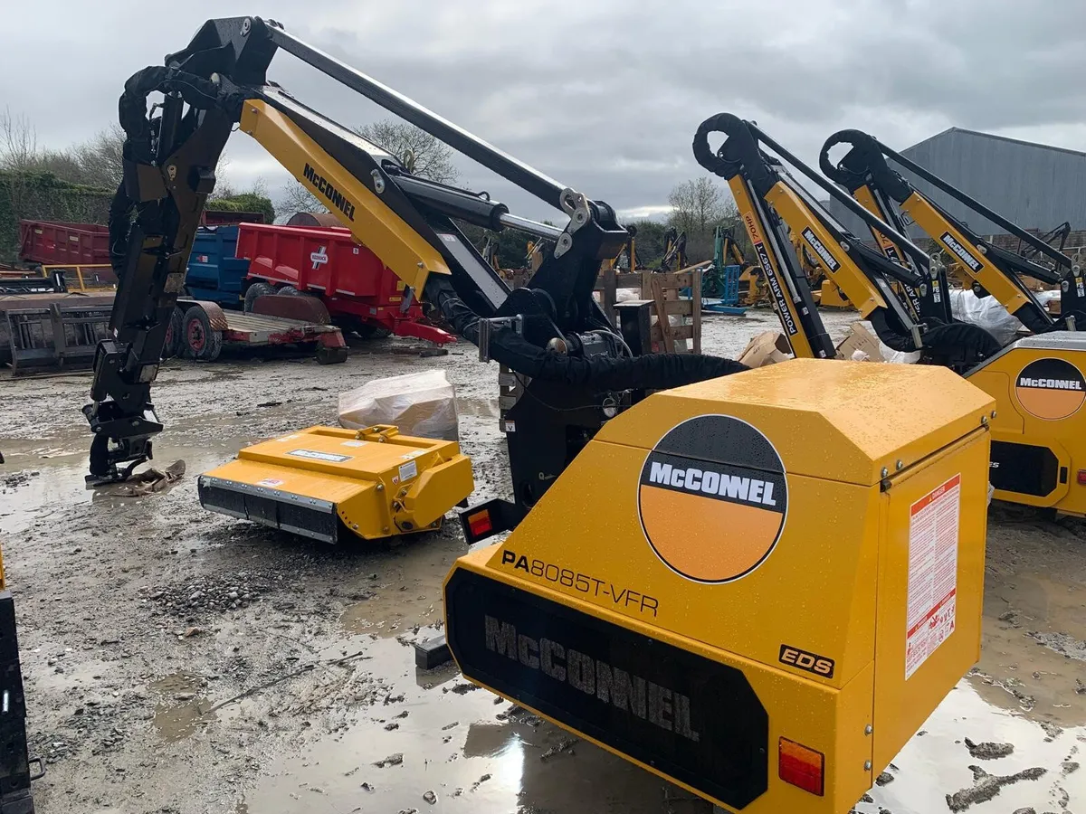 MCCONNEL PA8085T VFR REV EDS - Image 2