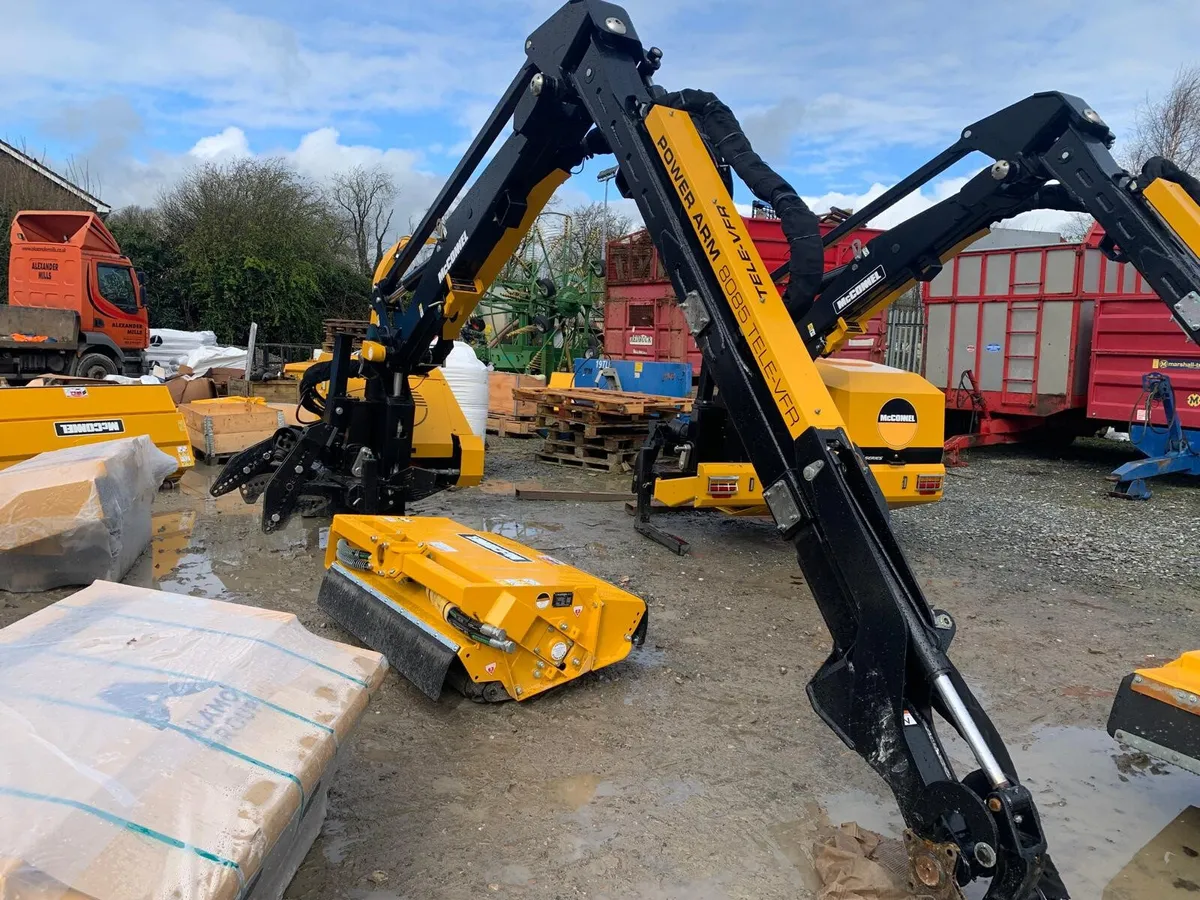 MCCONNEL PA8085T VFR REV EDS - Image 1