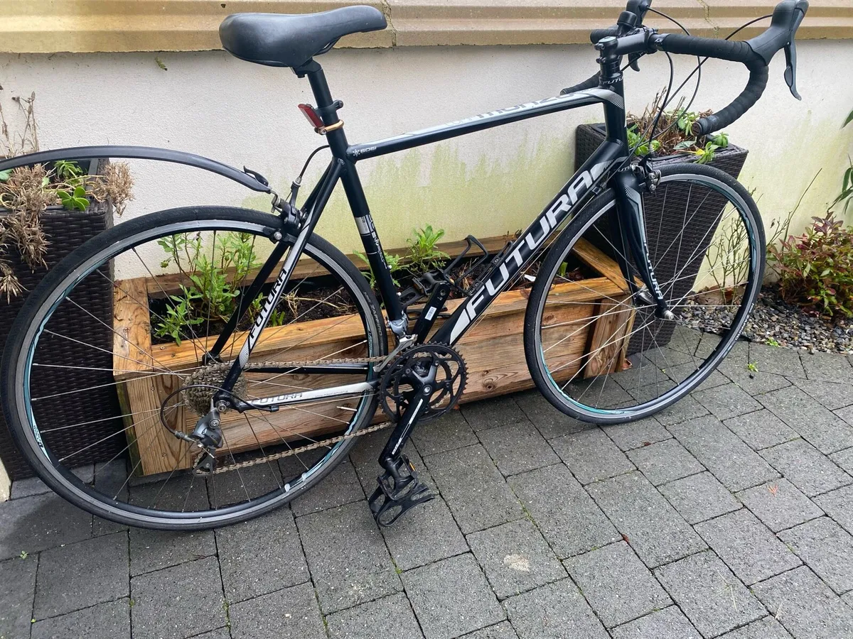 Futura Monza XL 22 inch frame 700x25c - Image 3