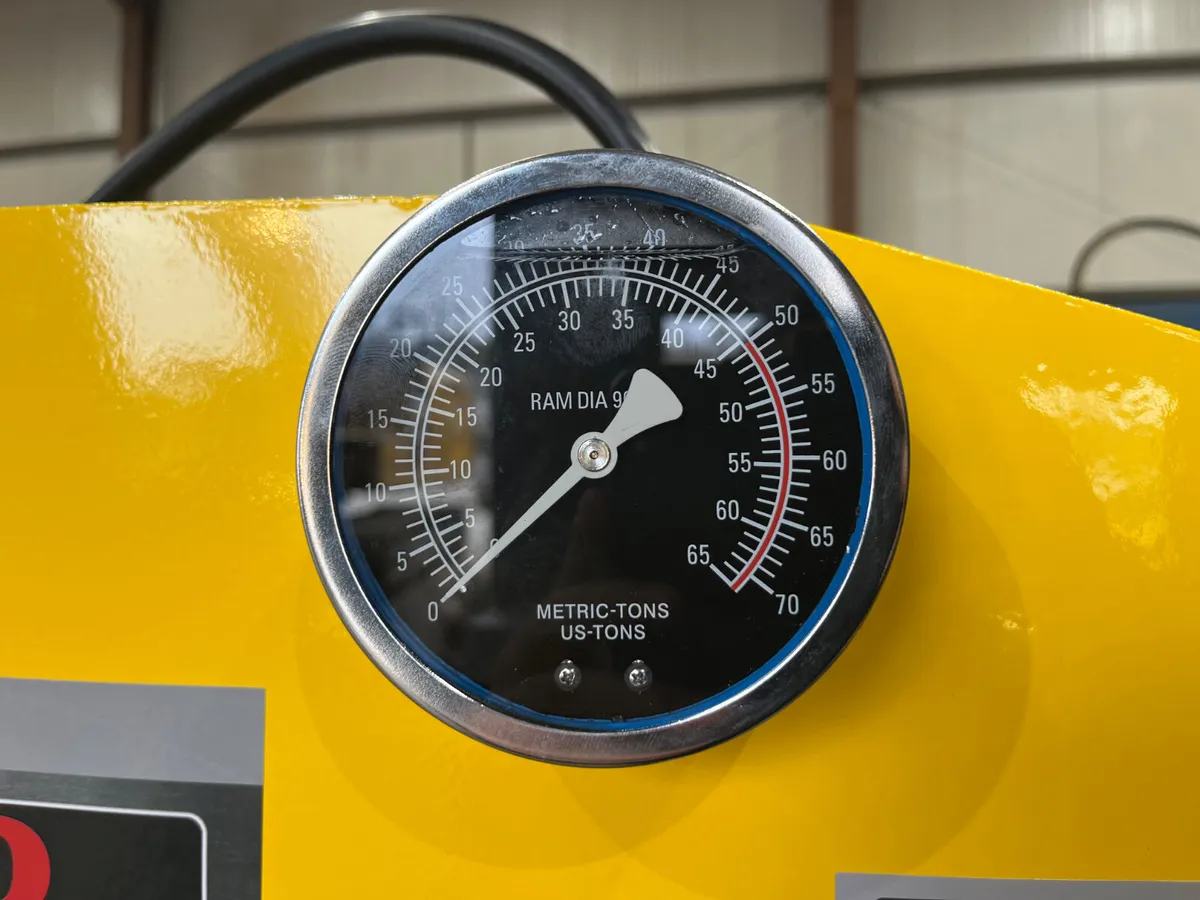 New 50 Ton Press - MULLANS - Image 3