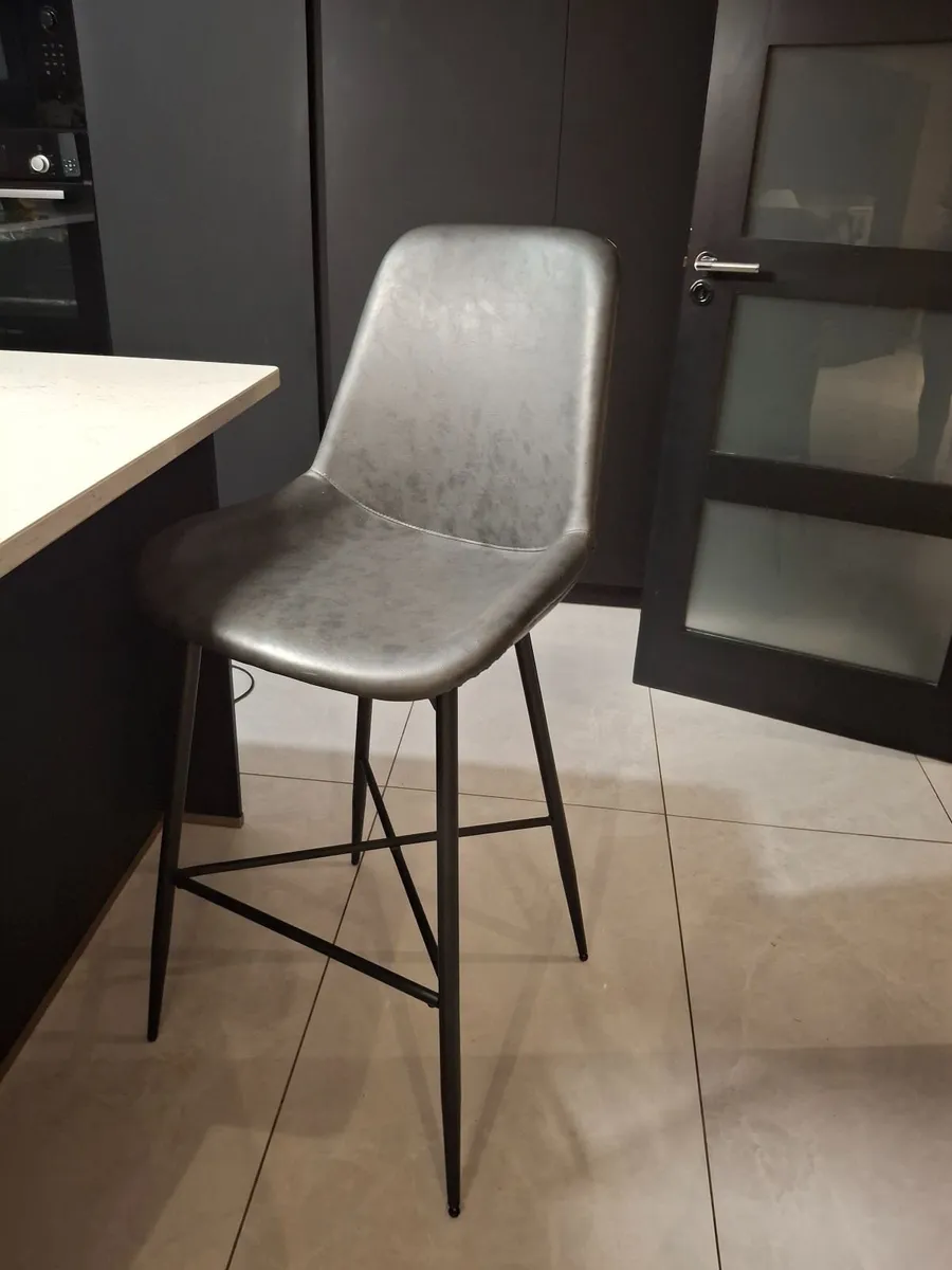 Kitchen Stools for Island - Image 1