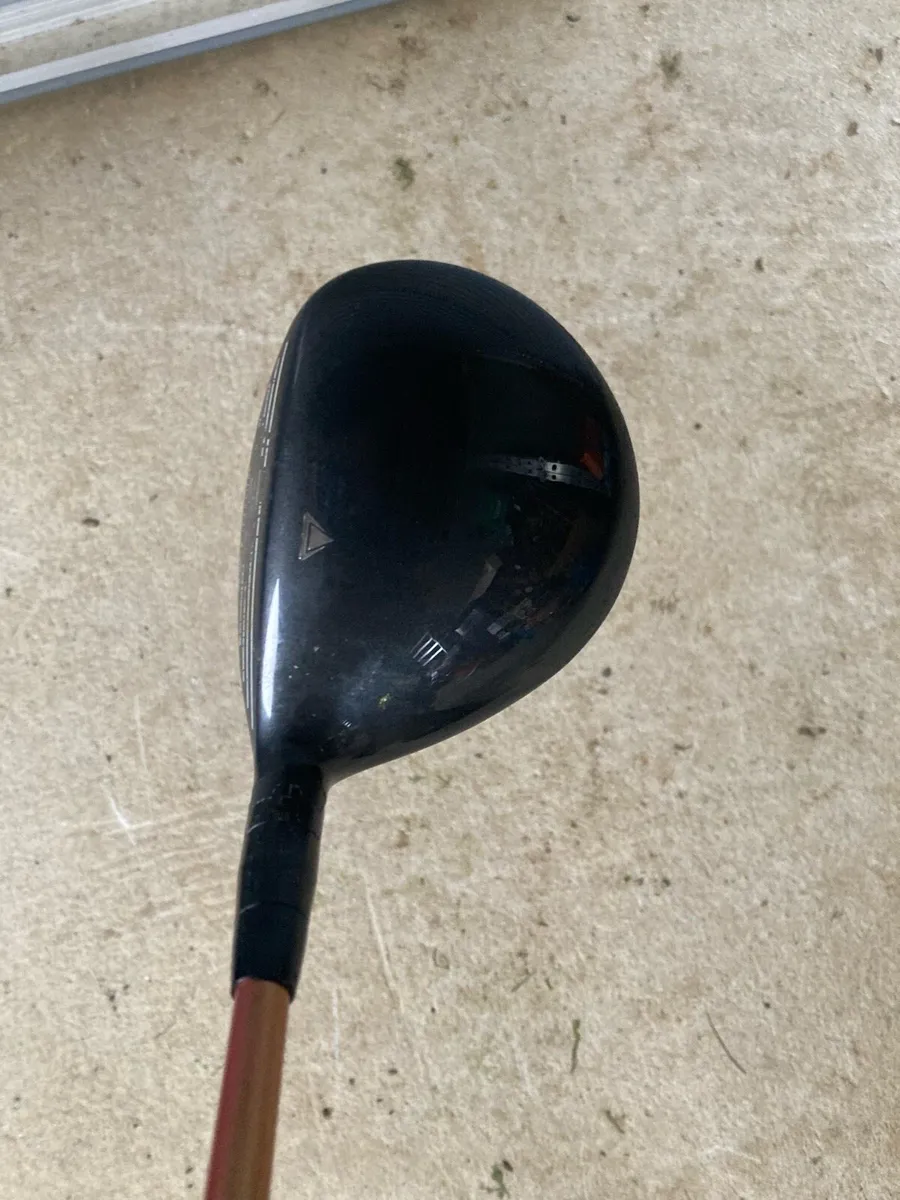 Titleist 917 F2 - Image 1
