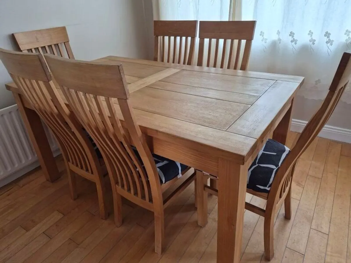 Table and Chairs - Image 1