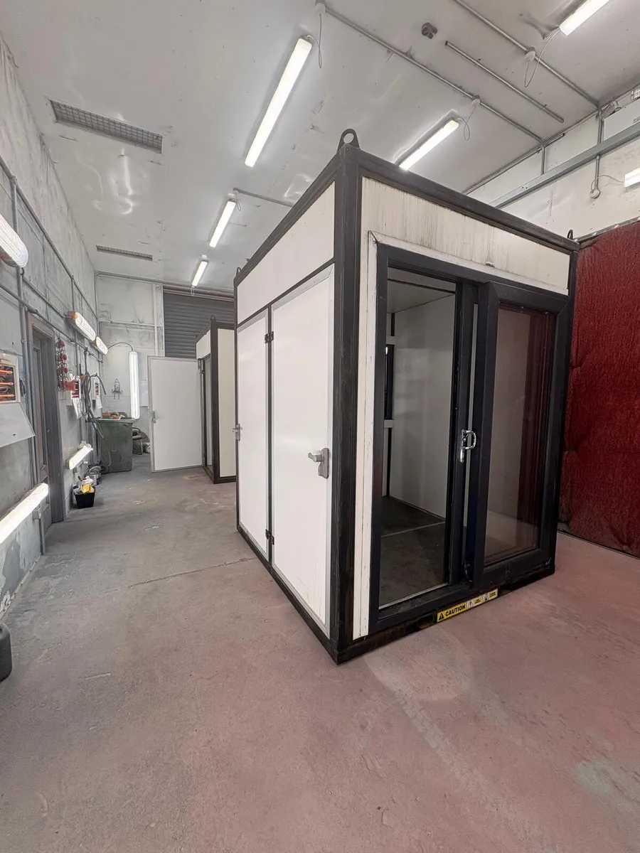 Multi-Use Portable Pod – Office / Coffee Shop etc - Image 1