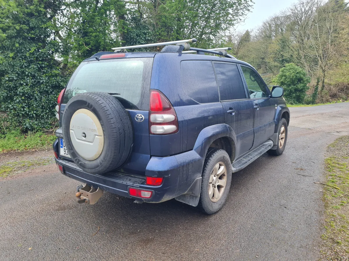 Toyota Land Cruiser 2005 lwb - Image 2