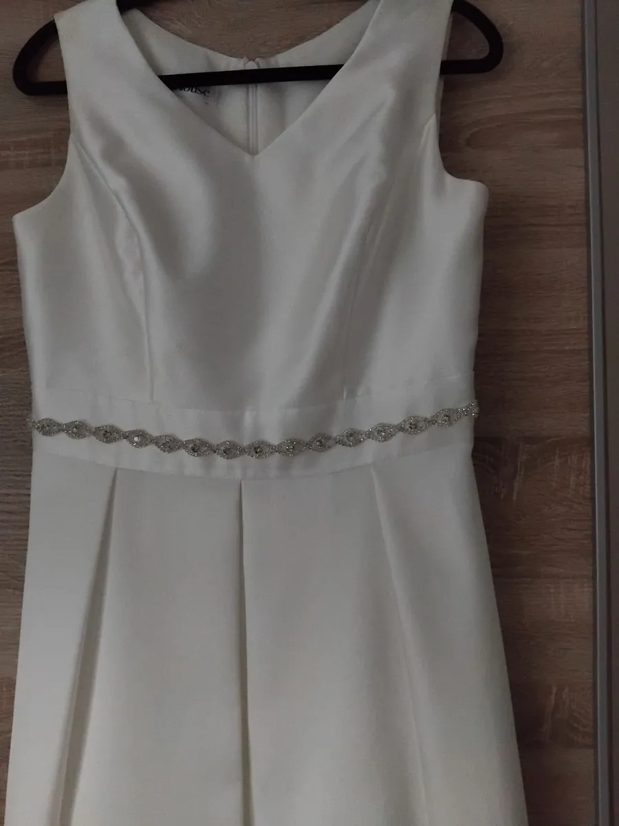 Wedding dress - Image 1