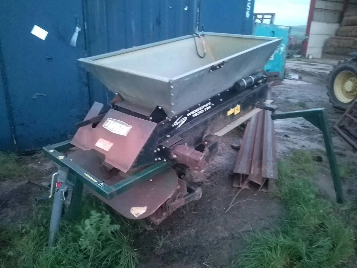 Top dresser for sale - Image 1