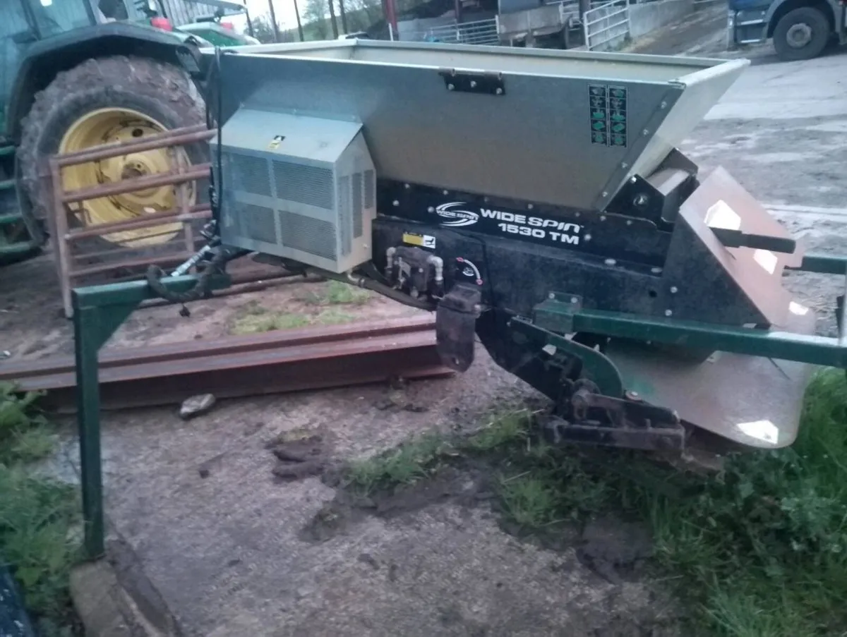Top dresser for sale - Image 3