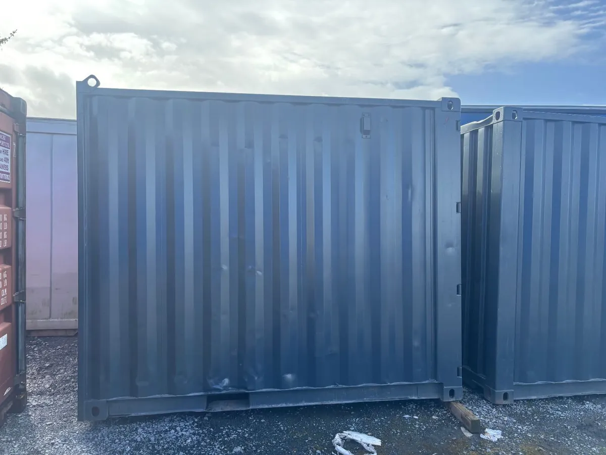 Two containers for sale, separately - Image 1