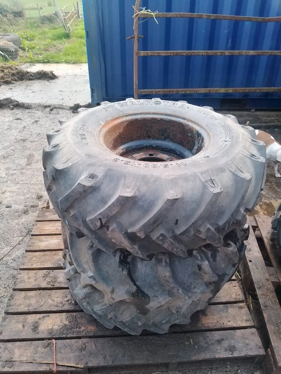 Dumper wheels 295 80 15.3 11.5 80 15.3 - Image 1