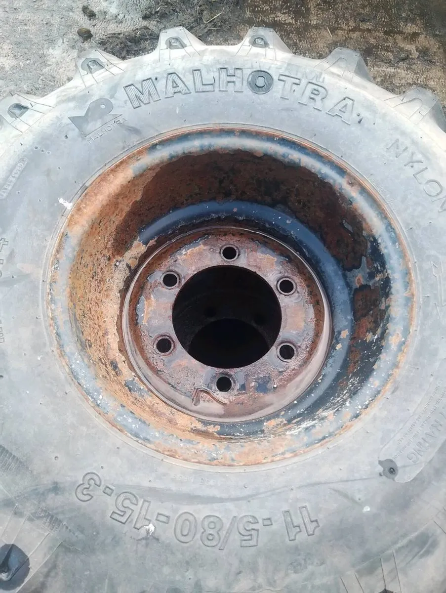 Dumper wheels 295 80 15.3 11.5 80 15.3 - Image 2