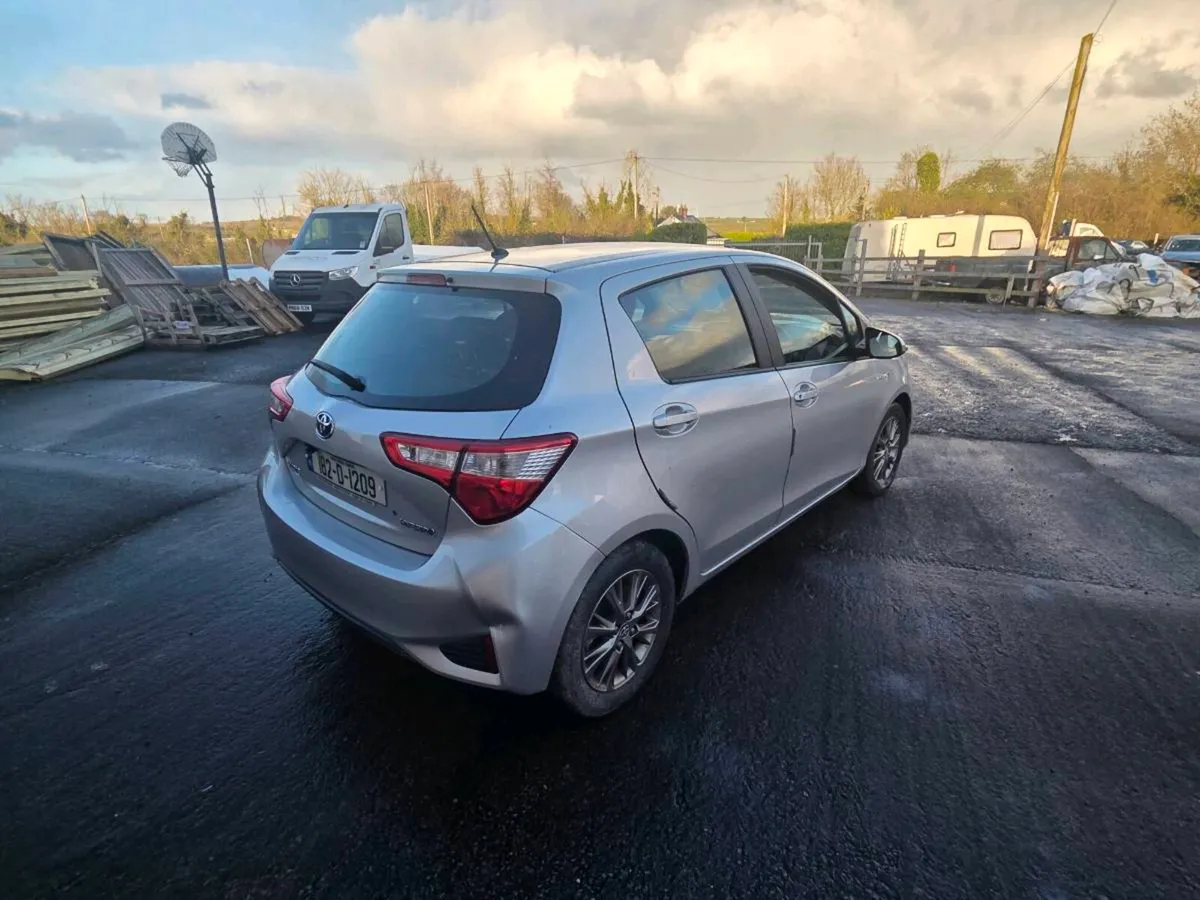 Toyota Yaris 2018 automatic €6000 - Image 4