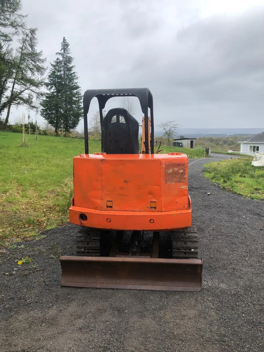 3.5 Ton  Kubota mini digger - Image 2