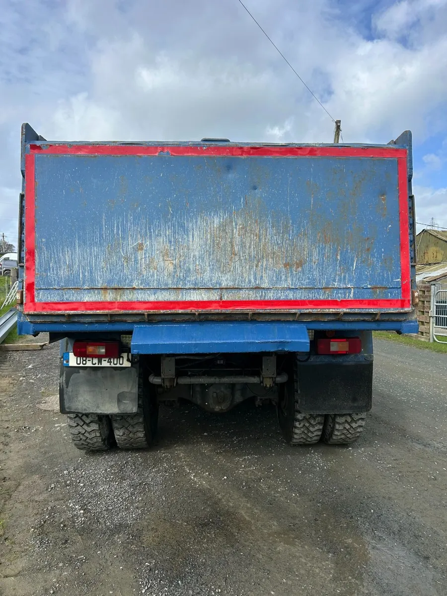 VOLVO FM400 8x4 RIGID TIPPER FOR SALE - Image 3