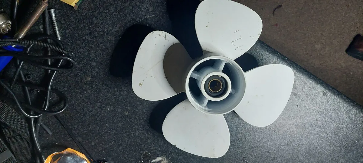 propeller - Image 3