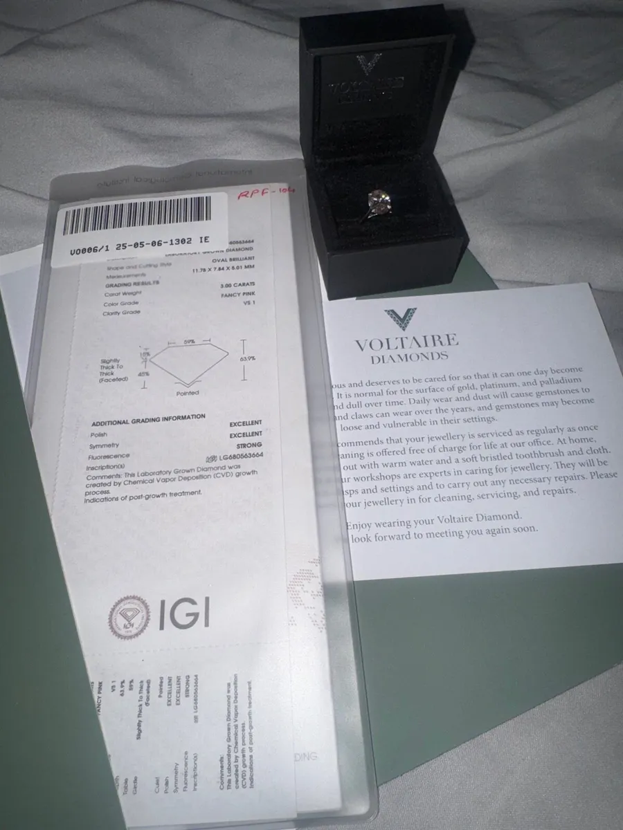 3.0CT Bespoke Engagement ring, fancy vivid pink - Image 3