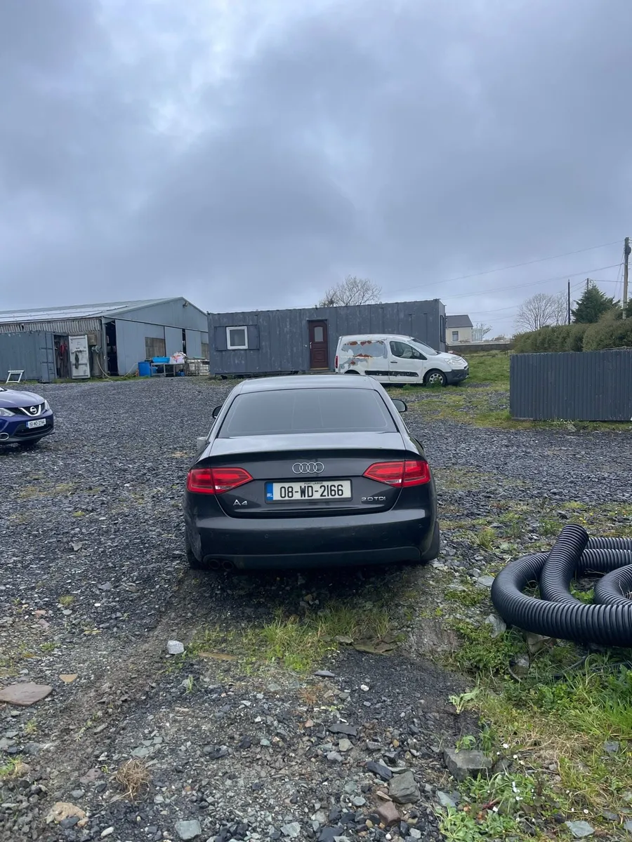 Audi A4 - Image 2