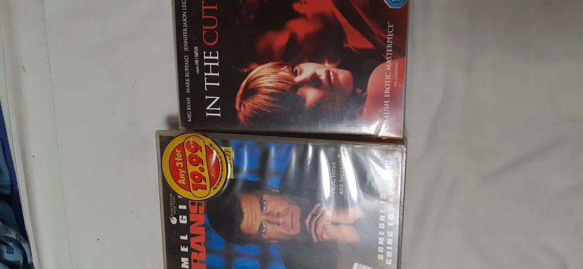 Video tapes-VHS cassettes - Image 2