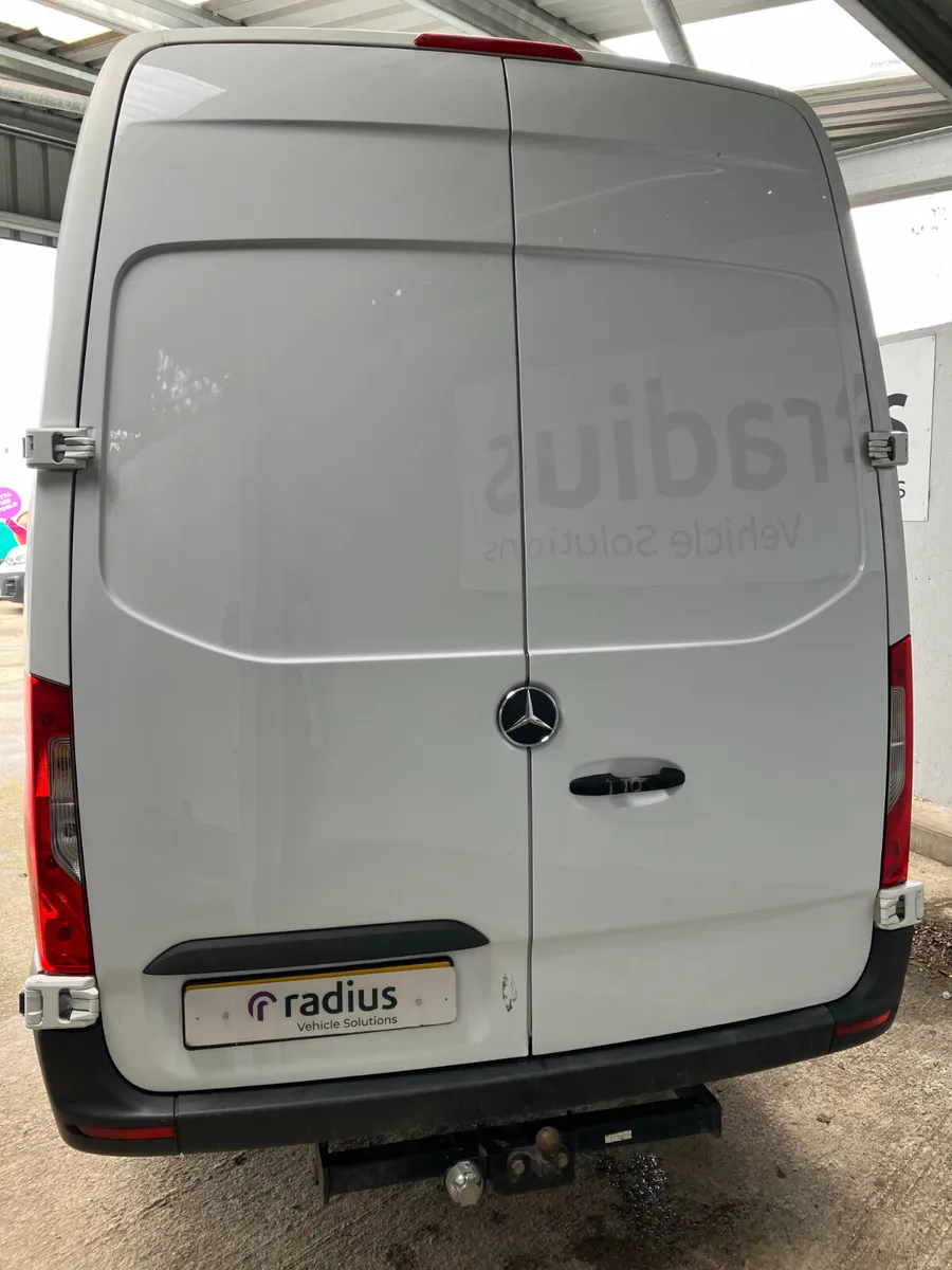 Mercedes-Benz Sprinter 2021 - Image 4