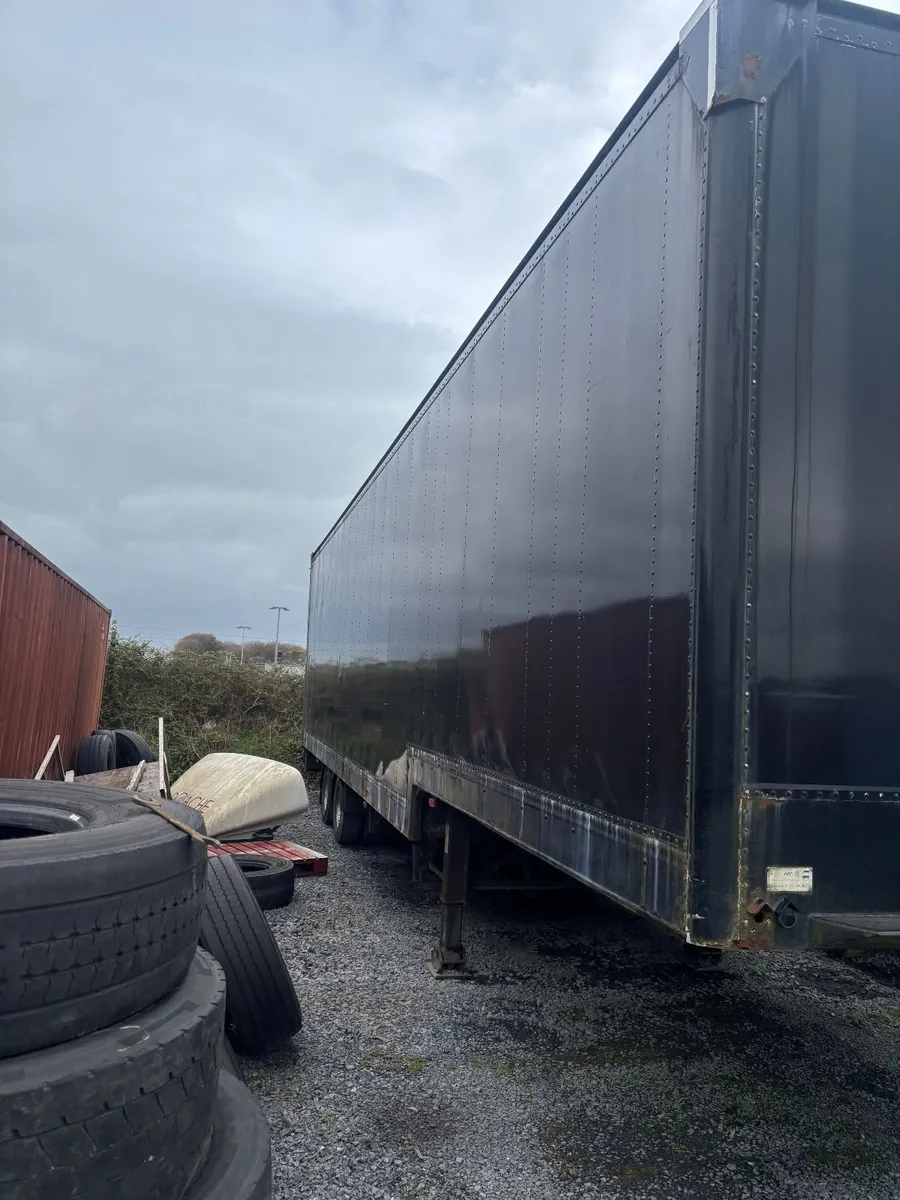 Flat Trailer and Box Trailer - Image 4