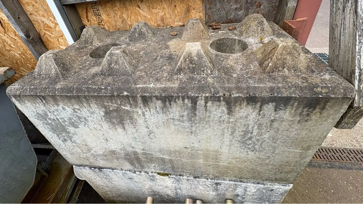 Precast Concrete Kelly / Lego Blocks - Image 1