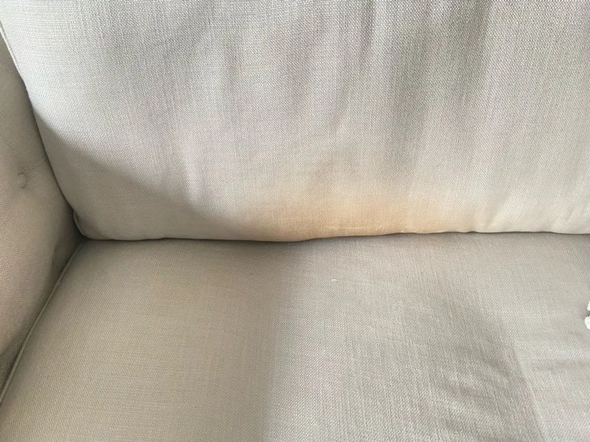 Sofa 4 seater. Large, Comfortable, 260cm - Image 4