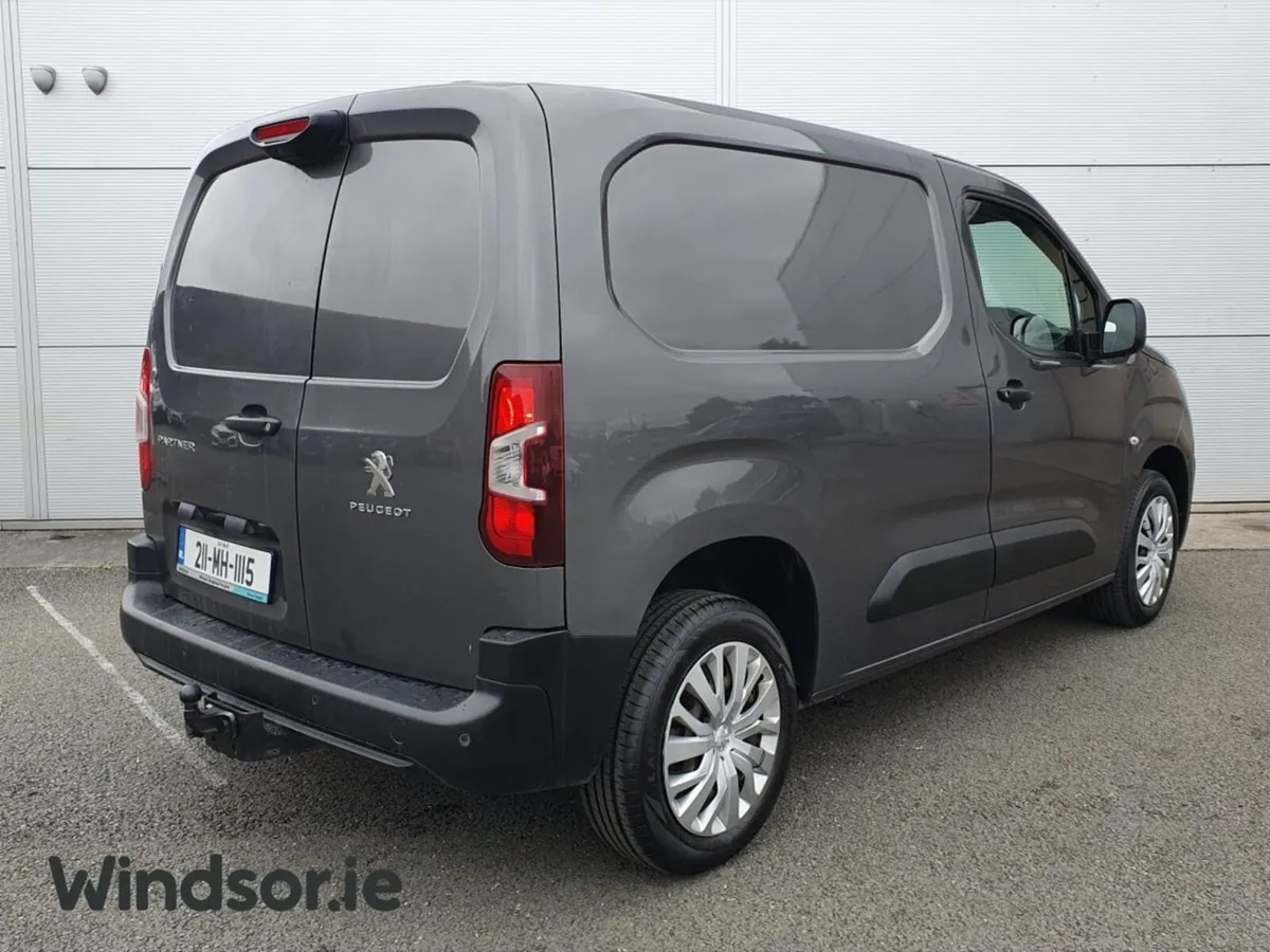 Peugeot Partner PARTNER PROFESSIONAL PLUS  1.5 *** - Image 3