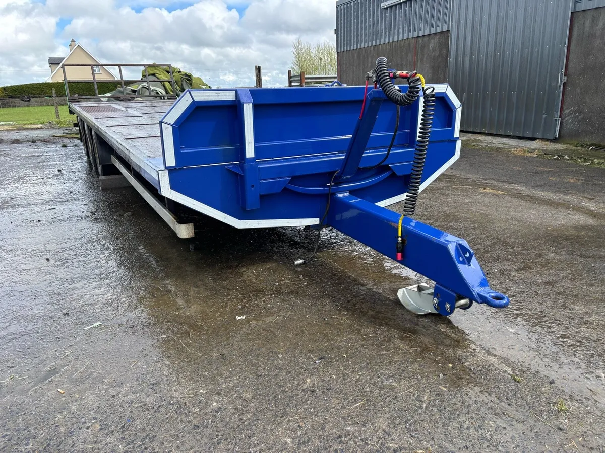 Bale trailer - Image 2