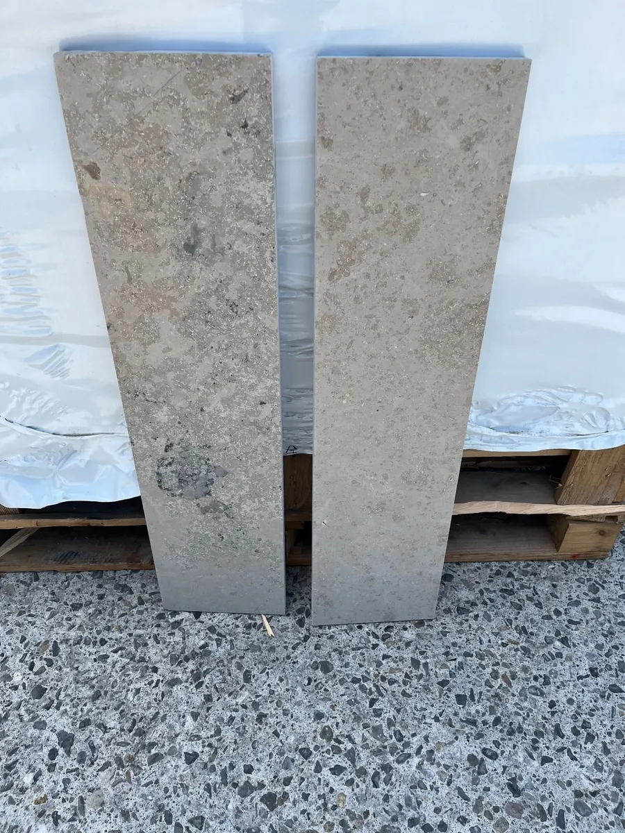 Tiles, Carpet Tile & Vinyl - Image 3